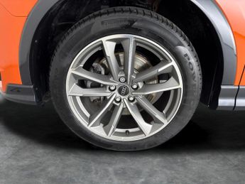 Audi Q3 1.4 TFSIe 45 Vorsprung Sportback Plug-in S Tronic 13kWh (245 ps)
