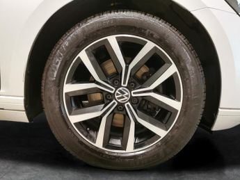 Volkswagen Passat 1.5 TSI EVO SEL DSG (150 ps) - PADDLE SHIFT - PARK SENSORS - AIR
