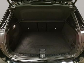 Mercedes-Benz EQA EQA 250+ 70.5kWh AMG Line (190 ps) - HEATED LEATHER - MIRROR PAC