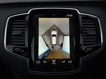 Volvo XC90 2.0h T8 Recharge 18.8kWh Ultimate Bright Plug-in 4WD (455 ps) - 