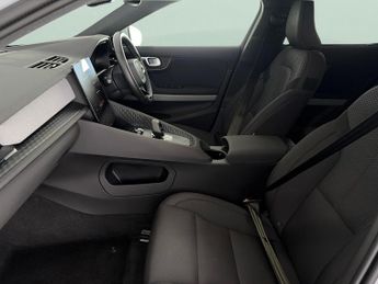Polestar Polestar 2 Single Motor 69kWh Standard Range Fastback FWD (231 ps) - APPLE 