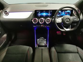 Mercedes-Benz EQA EQA 250+ 70.5kWh AMG Line (190 ps) - HEATED LEATHER - MIRROR PAC