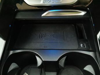 BMW iX3 80kWh Premier Edition (286 ps) - ACTIVE LANE ASSIST - DRIVING AS