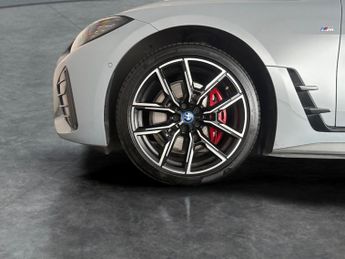 BMW i4 40 83.9kWh M Sport Gran Coupe eDrive (340 ps) - MODEL SPECIFIC D