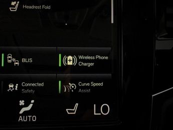 Volvo XC90 2.0h T8 Recharge 18.8kWh Ultimate Bright Plug-in 4WD (455 ps) - 