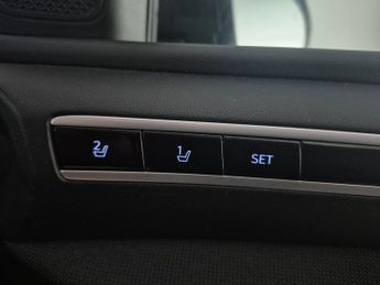 Hyundai Tucson 1.6 T-GDi 13.8kWh Ultimate Plug-in 4WD (265 ps) - ACTIVE LANE AS