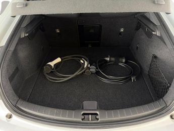 Polestar Polestar 2 Single Motor 69kWh Standard Range Fastback FWD (231 ps) - APPLE 