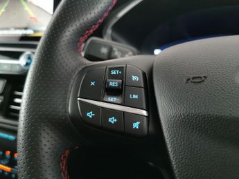Ford Kuga 2.5 Duratec 14.4kWh ST-Line X Edition Plug-in CVT (225 ps) - PAN