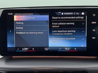 BMW iX1 30 66.5kWh M Sport xDrive (11kW Charger) (313 ps) - PARK ASSIST 