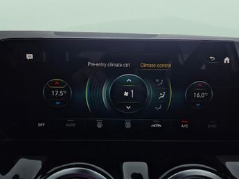 Mercedes-Benz EQA EQA 300 66.5kWh AMG Line (Premium) 4MATIC (228 ps) - HEATED SEAT