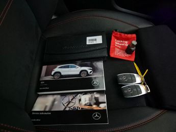 Mercedes-Benz EQA EQA 300 66.5kWh AMG Line (Premium) 4MATIC (228 ps) - HEATED SEAT