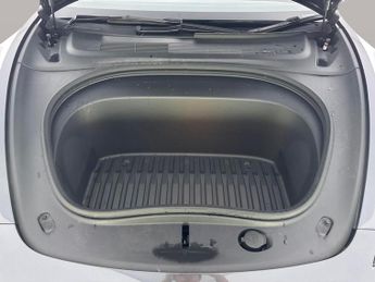 Tesla Model 3 (Dual Motor) Long Range 4WDE (306 ps) - HEAT AND COOL SEATS - SU
