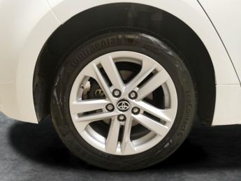 Toyota Corolla 1.8 VVT-h Icon CVT (140 ps) - LANE DEPARTURE ALERT - WIFI - LANE