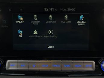 Hyundai Kona 64kWh Premium (10.5kW Charger) (204 ps) - UPGRADED SOUND - LED