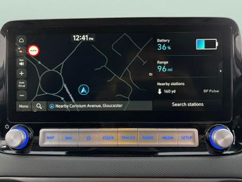 Hyundai Kona 64kWh Premium (10.5kW Charger) (204 ps) - UPGRADED SOUND - LED