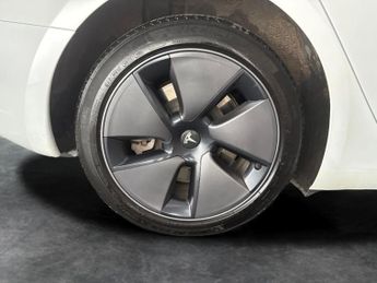Tesla Model 3 (Dual Motor) Long Range 4WDE (346 ps) - PARK ASSIST - LED - REVE