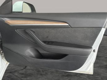 Tesla Model 3 (Dual Motor) Long Range 4WDE (346 ps) - PARK ASSIST - LED - REVE