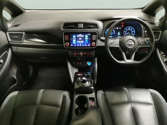 Nissan Leaf 39kWh Tekna (150 ps) - LED - REVERSE CAM - NAV