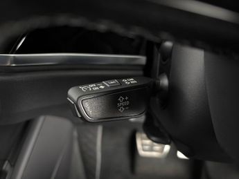 Audi Q3 1.4 TFSIe 45 Vorsprung Sportback Plug-in S Tronic 13kWh (245 ps)