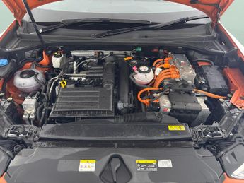 Audi Q3 1.4 TFSIe 45 Vorsprung Sportback Plug-in S Tronic 13kWh (245 ps)