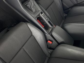 Audi Q3 1.4 TFSIe 45 Vorsprung Sportback Plug-in S Tronic 13kWh (245 ps)