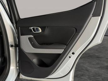 Polestar Polestar 2 Single Motor 69kWh Standard Range Fastback FWD (231 ps) - APPLE 