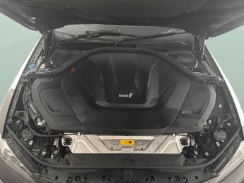 BMW i4 40 83.9kWh M Sport Gran Coupe eDrive (340 ps) - LED - REVERSE CA