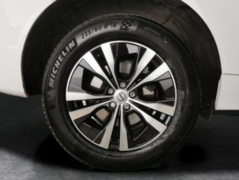 Volvo XC60 2.0h T6 Recharge 18.8kWh Inscription Expression Plug-in AWD (350