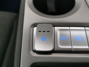 Hyundai Kona 64kWh Premium (10.5kW Charger) (204 ps) - KEYLESS ENTRY - LED - 
