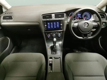 Volkswagen Golf 1.4 TSI SE Nav DSG (125 ps) - PARK SENSORS - AIR CON - DAB