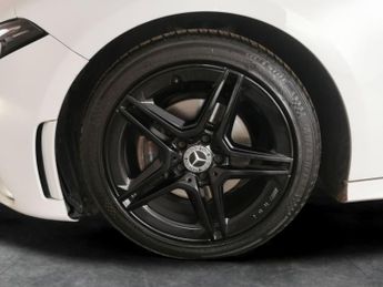 Mercedes-Benz A Class 1.5 A180d AMG Line 7G-DCT (116 ps) - ACTIVE LANE KEEPING ASSIST 