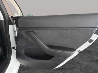 Tesla Model 3 (Dual Motor) Long Range 4WDE (346 ps) - PARK ASSIST - LED - REVE