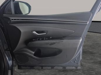 Hyundai Tucson 1.6 T-GDi 13.8kWh Ultimate Plug-in 4WD (265 ps) - ACTIVE LANE AS