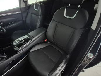 Hyundai Tucson 1.6 T-GDi 13.8kWh Ultimate Plug-in 4WD (265 ps) - ACTIVE LANE AS