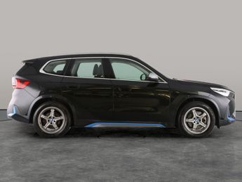 BMW iX1 30 66.5kWh xLine xDrive (11kW Charger) (313 ps) - COMFORT SEATS