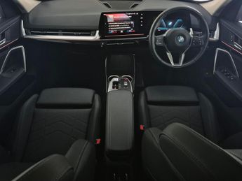 BMW iX1 30 66.5kWh xLine xDrive (11kW Charger) (313 ps) - COMFORT SEATS