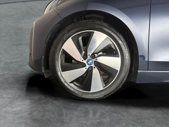 BMW i3 42.2kWh (170 ps) - LED - HEATED SEATS - ADDITIONAL 12V POWER SOC