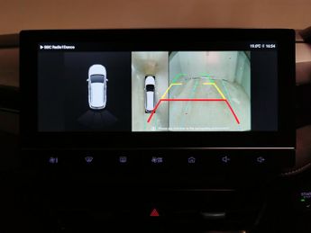 MG Mg5 61.1kWh Trophy Long Range (156 ps) - REVERSE CAM - NAV - LEATHER