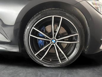 BMW 3 Series 2.0 320d M Sport xDrive (190 ps) - LEATHER - HK AUDIO - WIRELESS