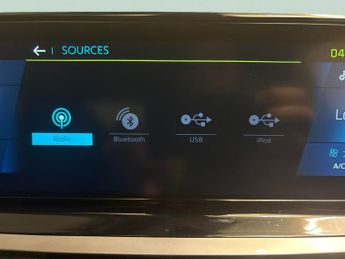 Peugeot E-2008 50kWh GT (7kW Charger) (136 ps) - LED - REVERSE CAM - NAV