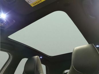 BYD Dolphin 60.48kWh Design (204 ps) - 360 CAM - LED - HEATED SEATS