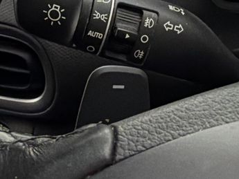 Hyundai Kona 1.6 h-GDi Premium DCT (141 ps) - KEYLESS ENTRY - REVERSE CAM - N