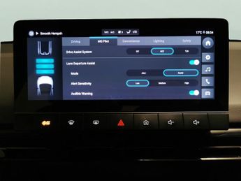 MG Mg4 51kWh SE (170 ps) - FABRIC - BLACK - CARPLAY - LED