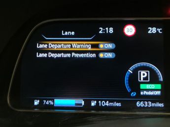 Nissan Leaf 39kWh Tekna (150 ps) - LED - REVERSE CAM - NAV