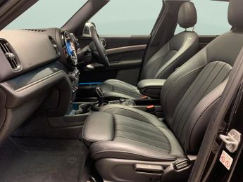 Mini Countryman 1.5 Cooper Exclusive Steptronic (136 ps) - PERFORMANCE CONTROL -