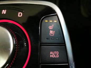 Kia Niro 64kWh 4+ (201 bhp) - NAV - HEATED STEERING - BLIND SPOT ASSIST