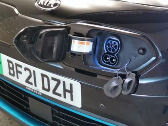 Kia Niro 64kWh 4+ (201 bhp) - NAV - HEATED STEERING - BLIND SPOT ASSIST