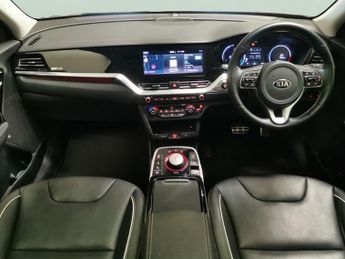 Kia Niro 64kWh 4+ (201 bhp) - NAV - HEATED STEERING - BLIND SPOT ASSIST