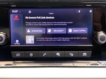 Seat Arona 1.0 TSI SE DSG (110 ps) - USB AUDIO - SPLIT FOLDING REAR SEATS -