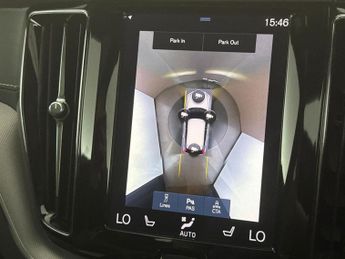 Volvo XC60 2.0 B5 MHEV R-Design Pro AWD (235 ps) - SURROUND VIEW - SENSUS S